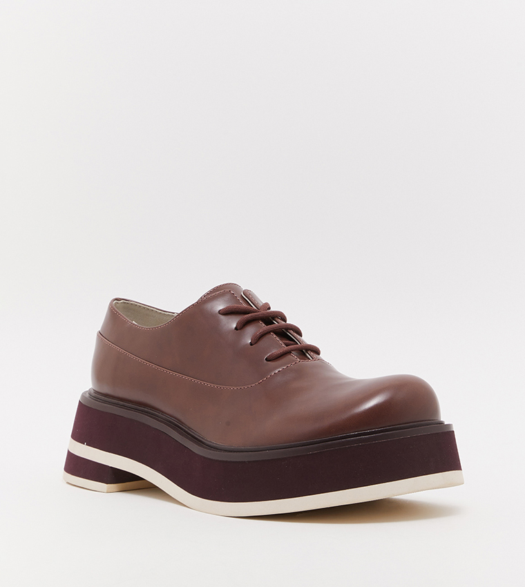 Oxford deals style shoes