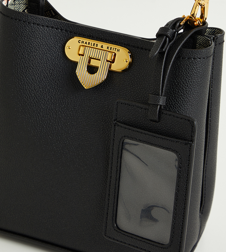 ALCOTT Textured Bucket Bag