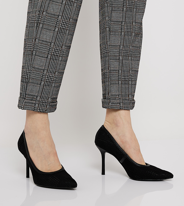 Pointed Toe Mesh Pumps