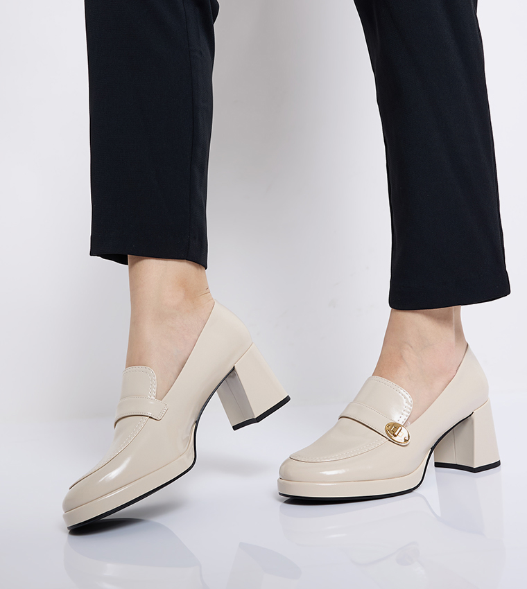  لوفر بكعب معدني