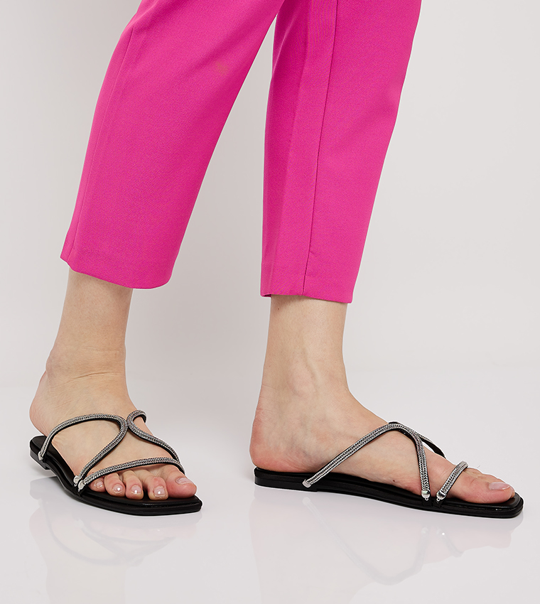 Embellished Open Toe Flat Sandals