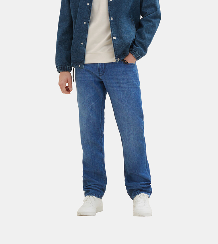 Solid Straight Fit Jeans