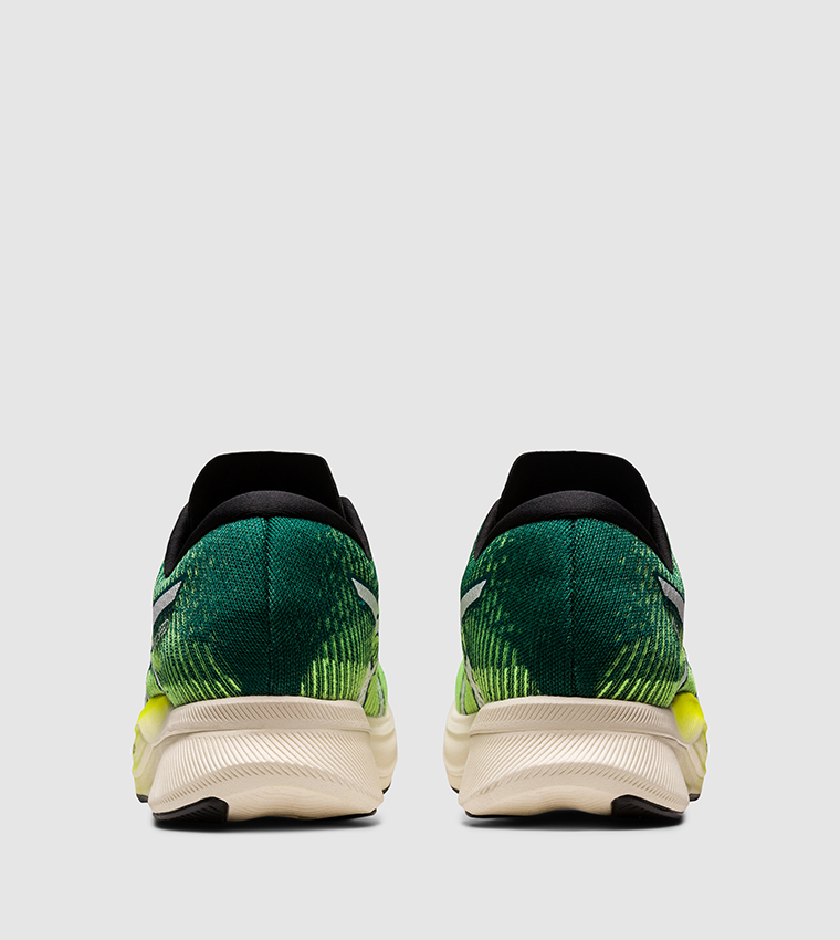 Magic Speed 2 Lace-Up Running Shoes