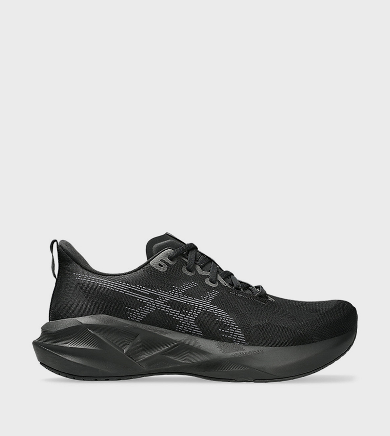 NOVABLAST 5 Lace Up Running Shoes