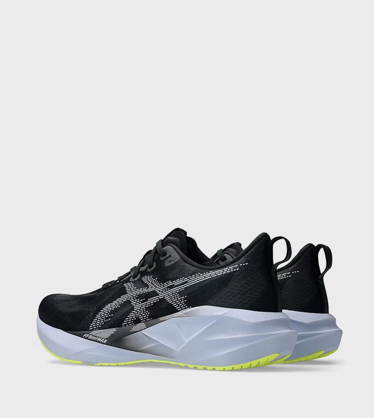 NOVABLAST 5 Running Shoes