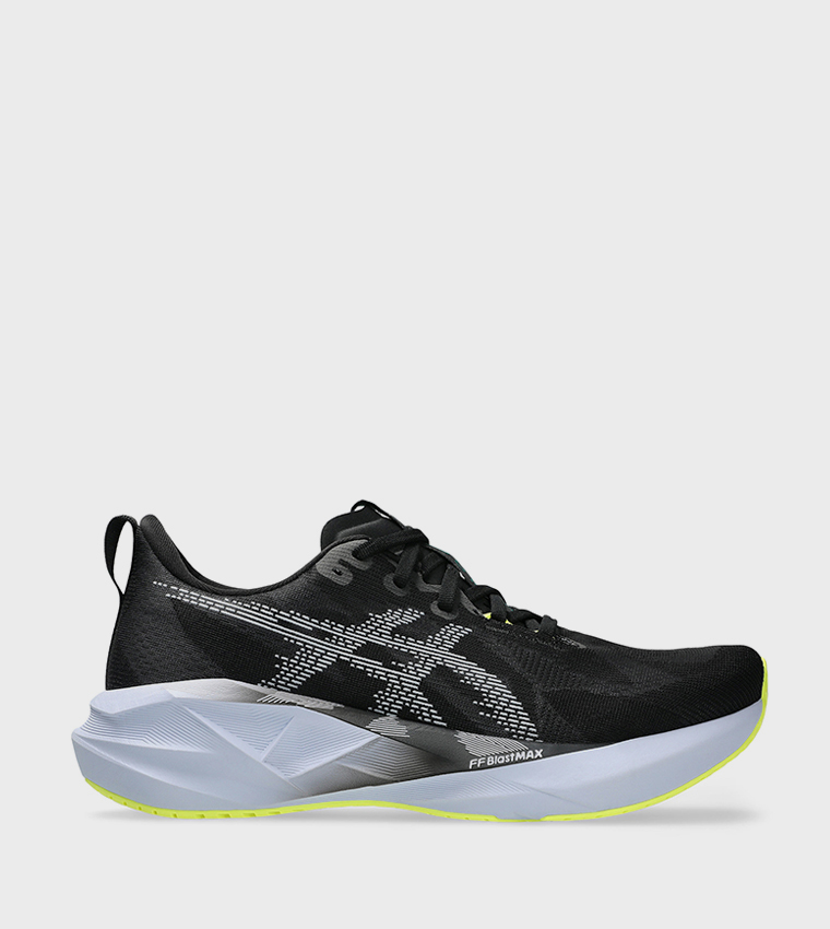 NOVABLAST 5 Running Shoes