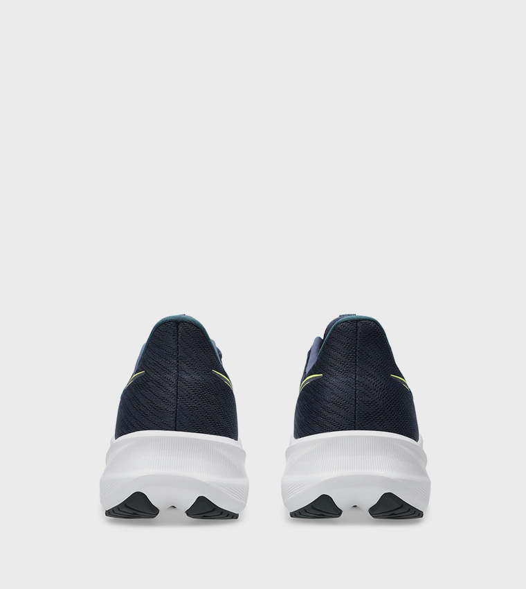 VERSABLAST 4 Running Shoes