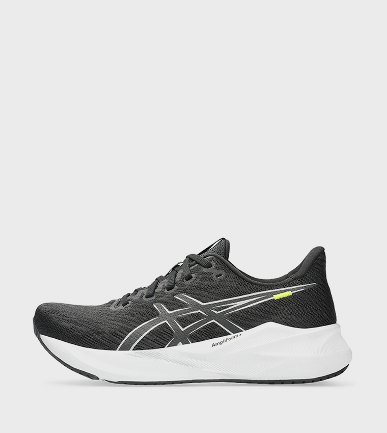 VERSABLAST 4 Running Shoes