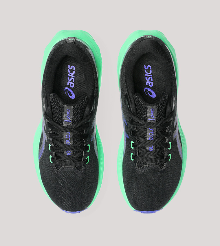 NOVABLAST 5 GS Textured Running Shoes