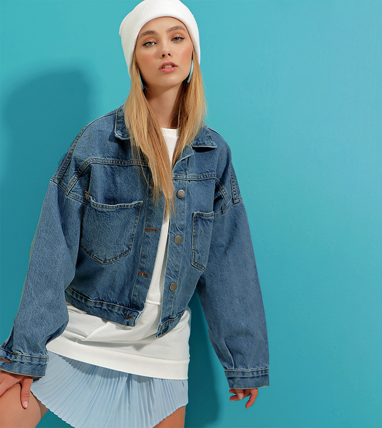 Button Closure Denim Jacket