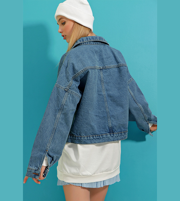 Button Closure Denim Jacket