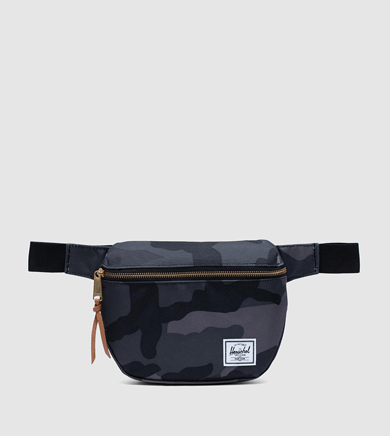 Herschel fifteen hip pack black deals