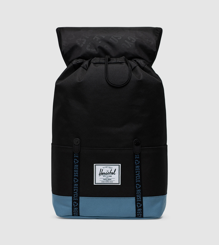 حقيبة ظهر ريتريت ملونة