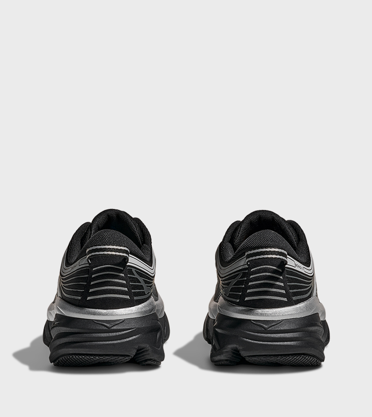 BONDI 7 Textured Running Shoes