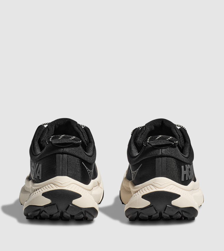 TRANSPORT Running Shoes