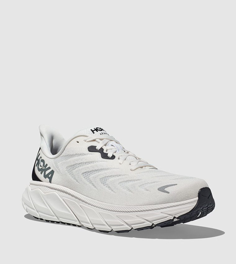 ARAHI 6 Knitted Running Shoes