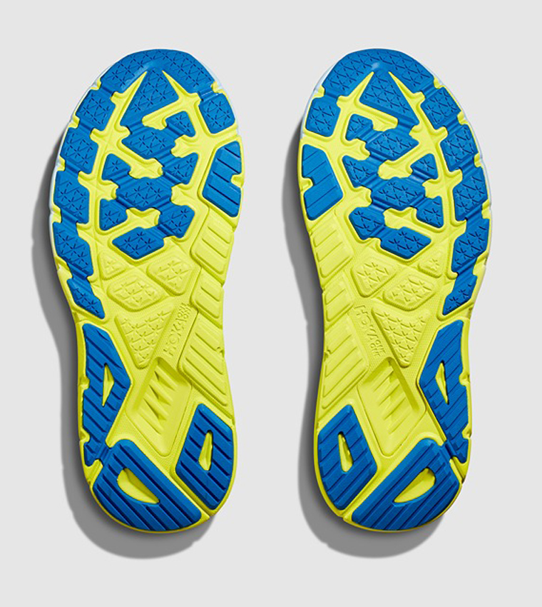 ARAHI 6 Knitted Running Shoes