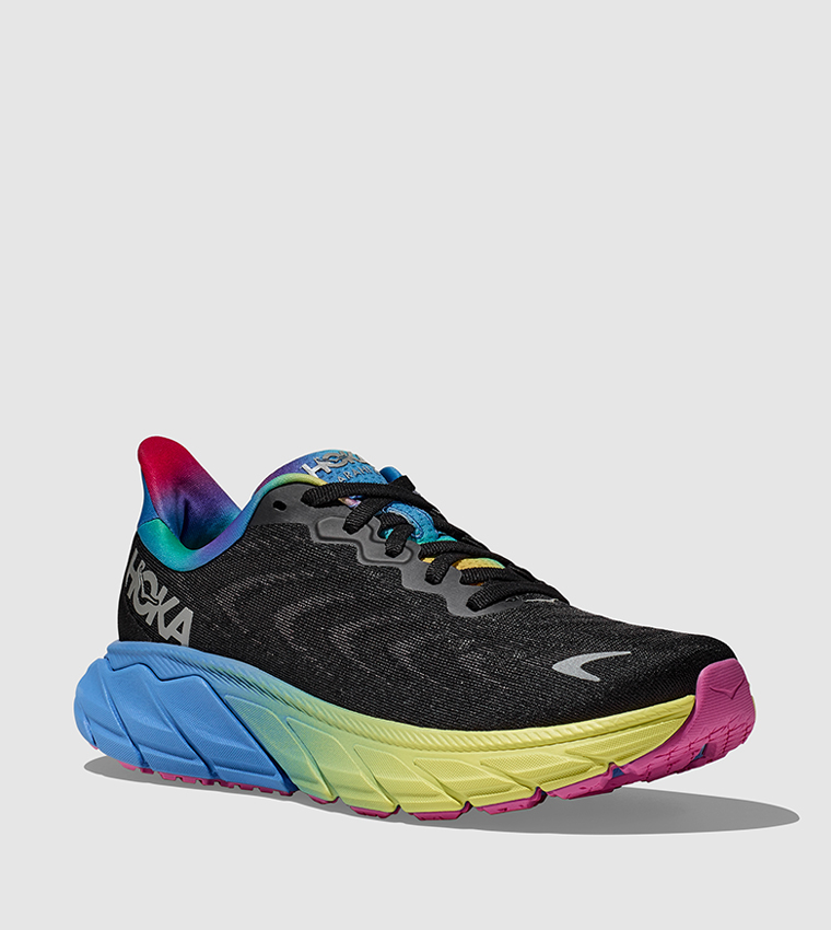 ARAHI 6 Knitted Running Shoes