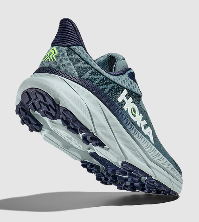 CHALLENGER ATR 7 Running Shoes