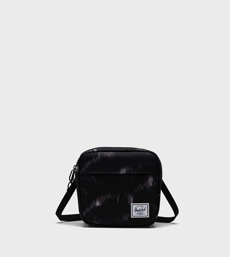 Buy Herschel Classic Crossbody Bag In Black 6thStreet Oman