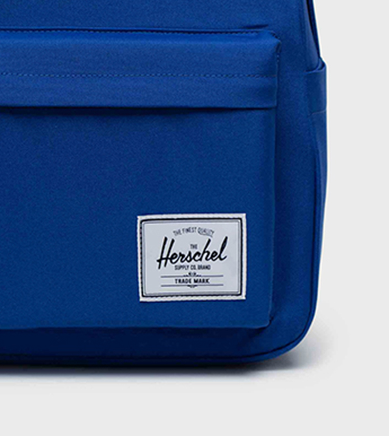 Classic Zippered XL Backpack