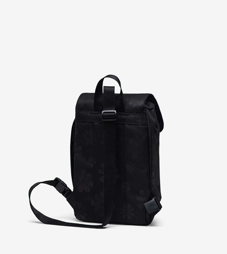 Retreat™ Sling Bag