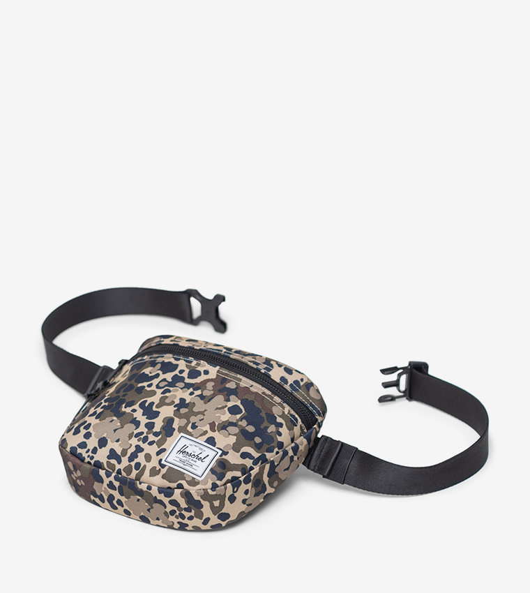 Settlement Hip Pack