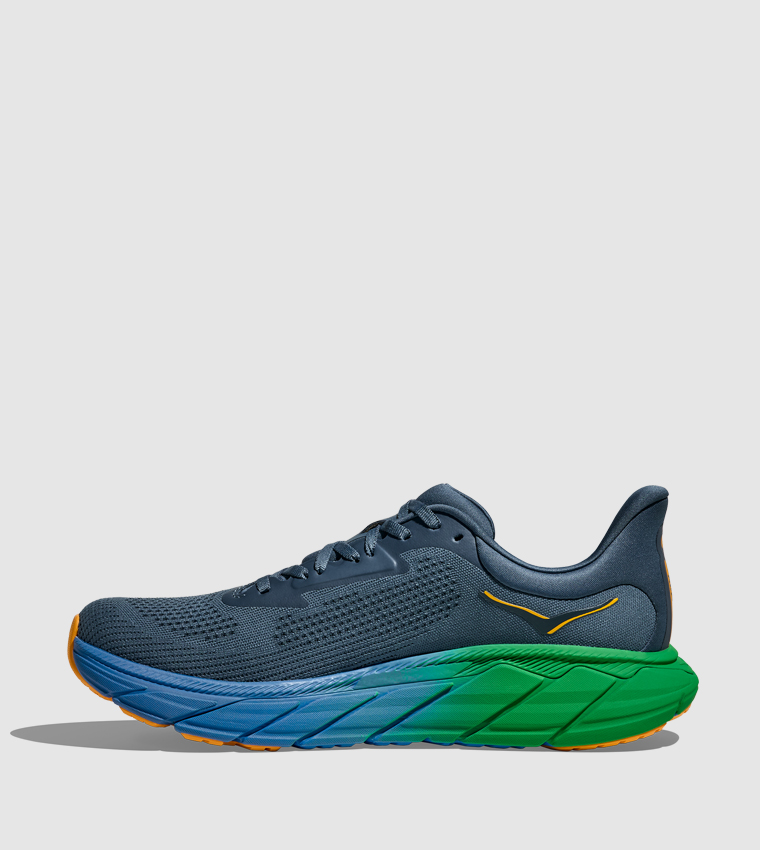 ARAHI 7 Running Shoes