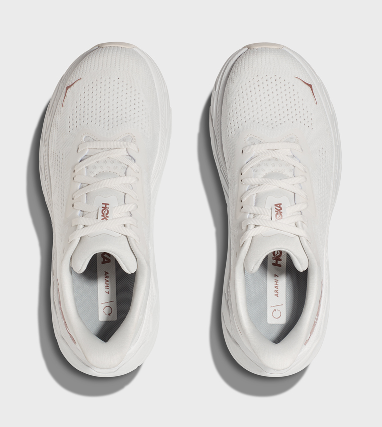 ARAHI 7 Running Shoes