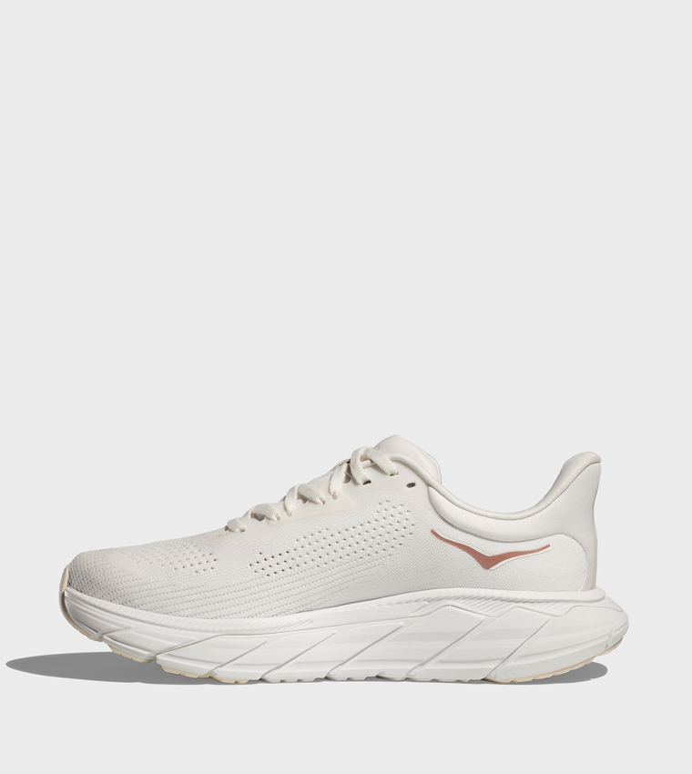 ARAHI 7 Running Shoes