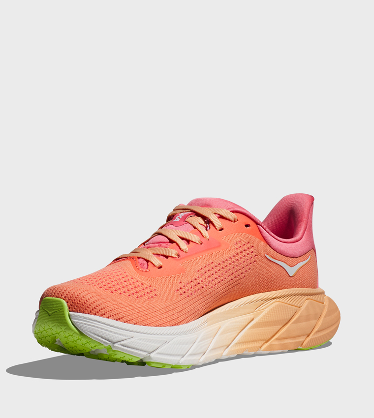 ARAHI 7 Running Shoes