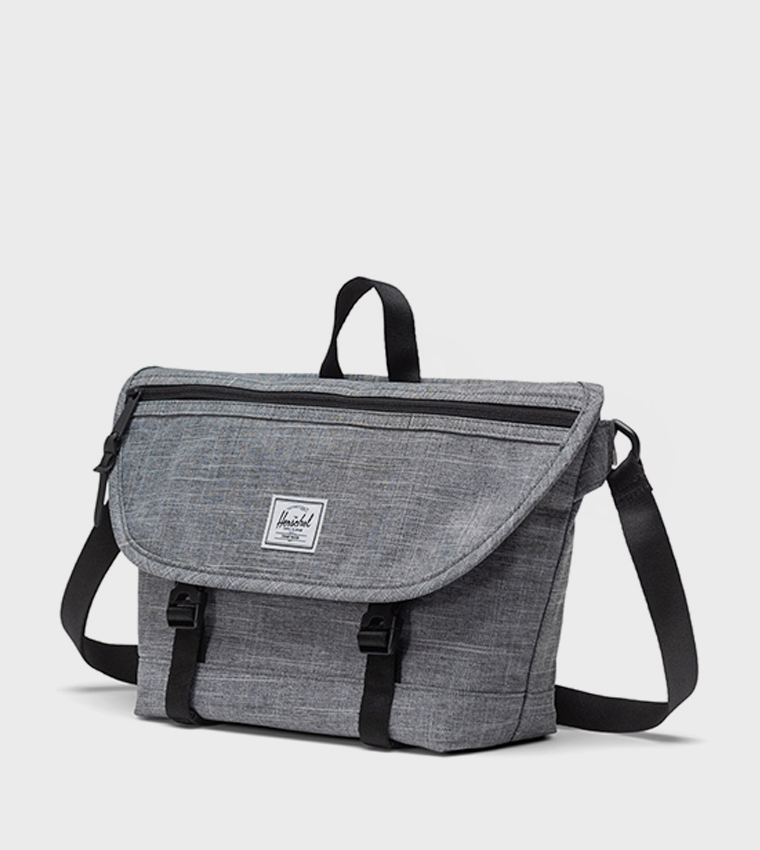 Cove Small Messenger Bag