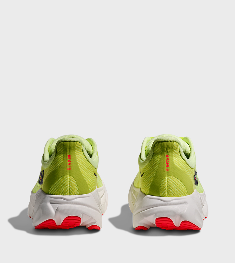 ARAHI 8 Textured Running Shoes