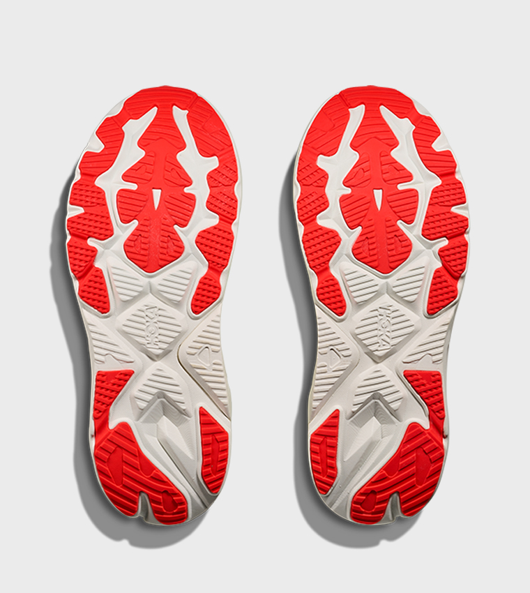 ARAHI 8 Textured Running Shoes