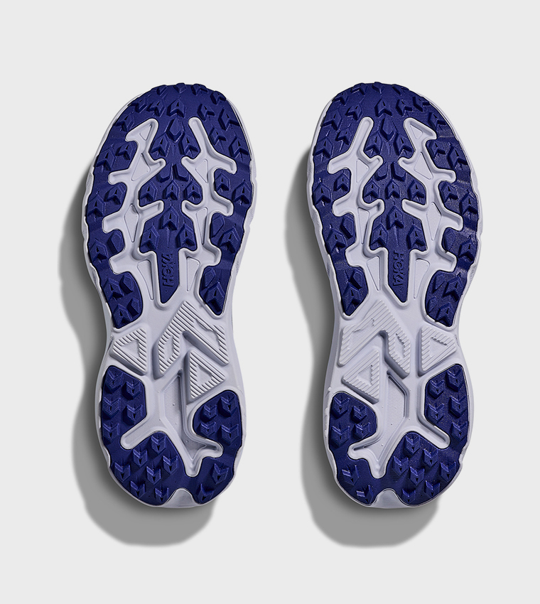 CHALLENGER 8 Textured Running Shoes
