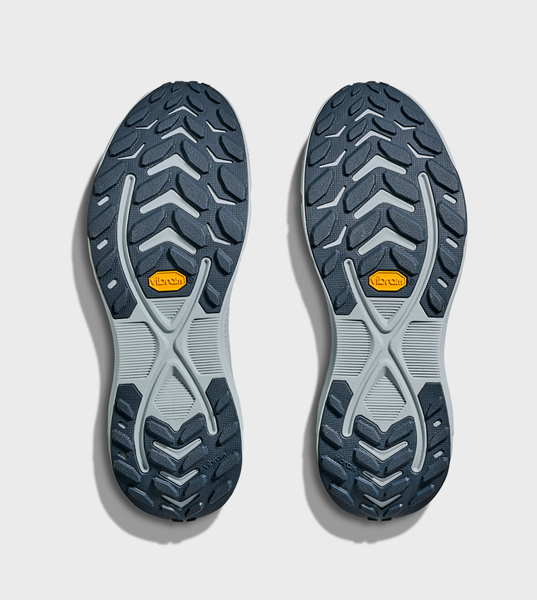 TRANSPORT 2 Textured Walking Shoes