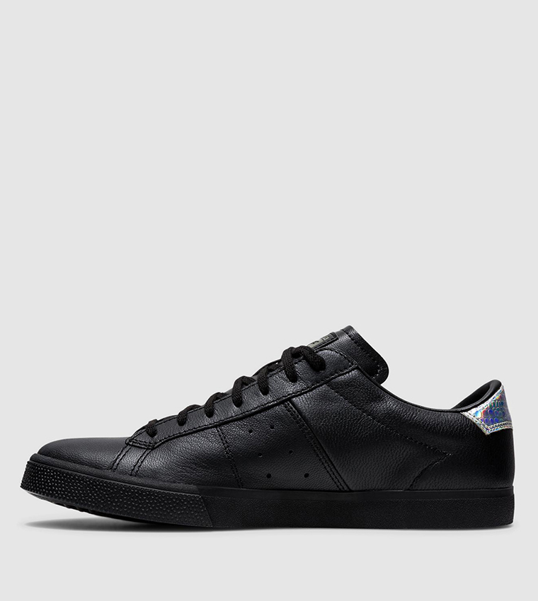 Onitsuka tiger lawnship 2025