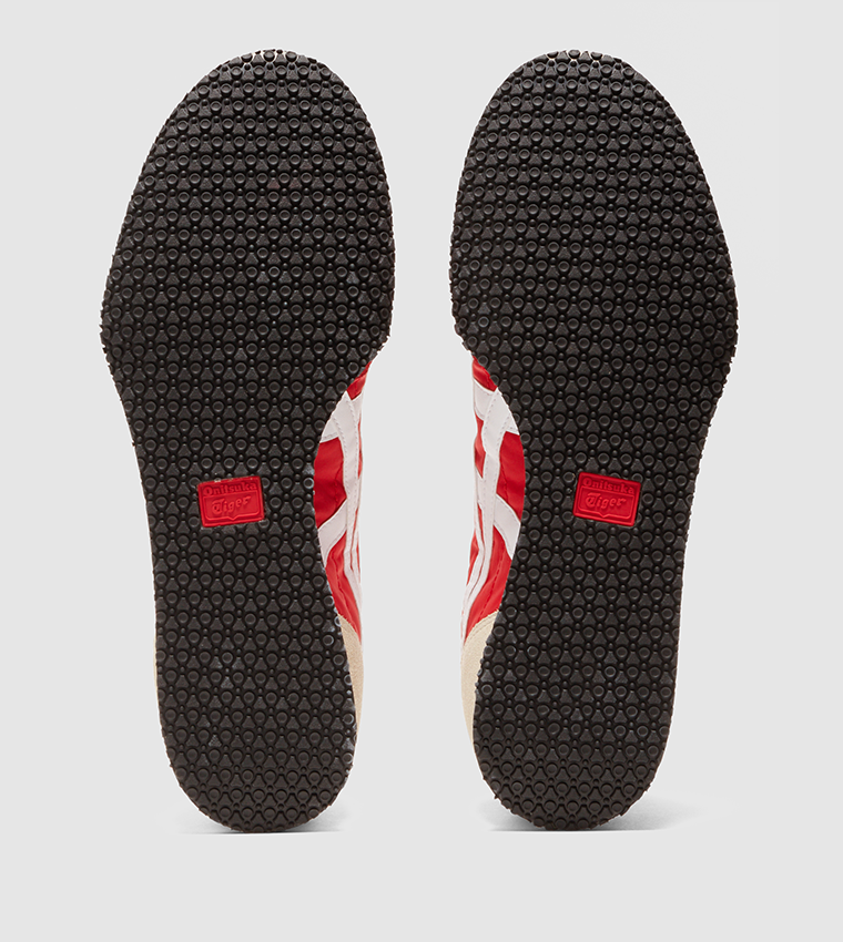 SERRANO Low Top Sneakers