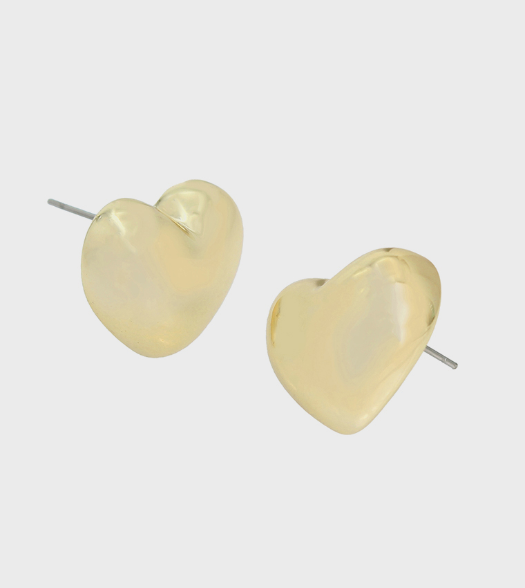 أقراط مسمار بشكل قلب