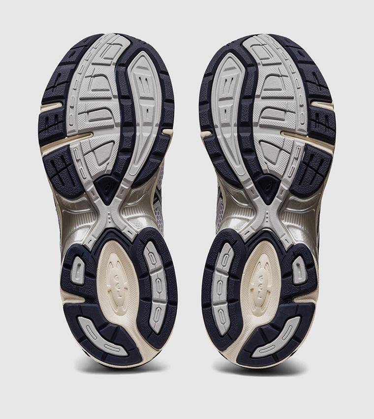 GEL-1130 Textured Lace-Up Shoes