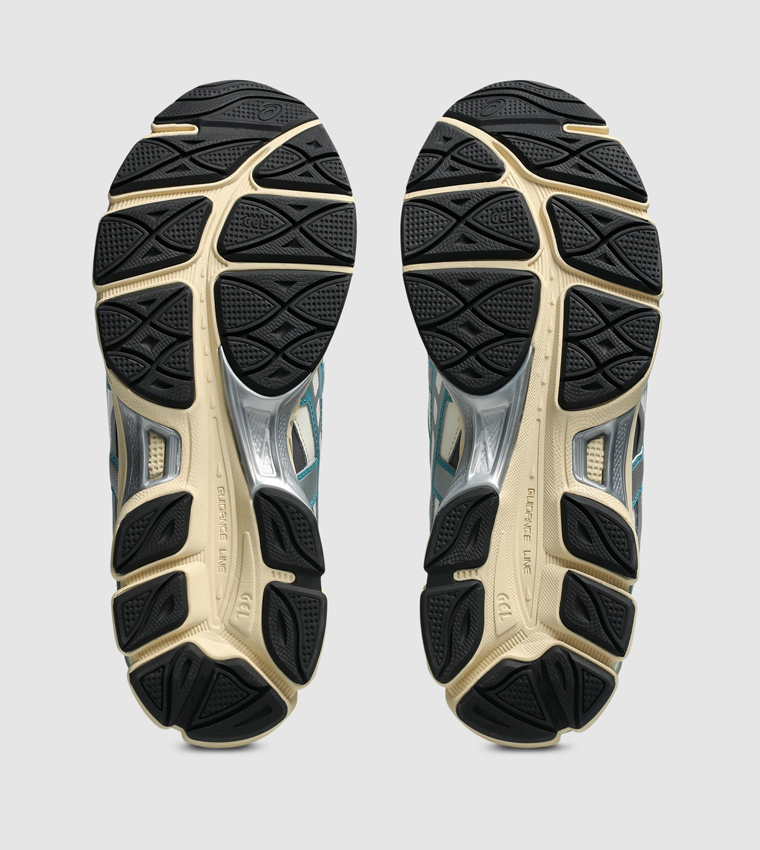 GEL-NYC 2055 Low Top Sneakers