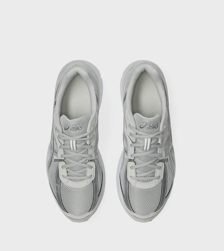 JOG 100S Runner Sneakers