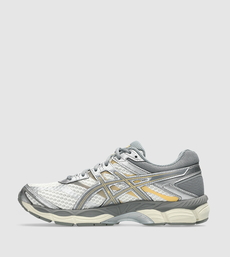 GEL-CUMULUS 16 Low Top Sneakers