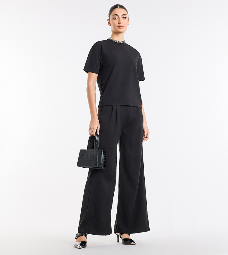 Embellished Mock Neck Short Sleeves Top