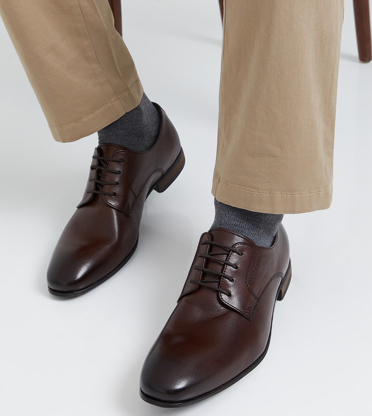 Buy Hush Puppies Tarsus Derby Shoe Brown In Brown | 6thStreet Kuwait