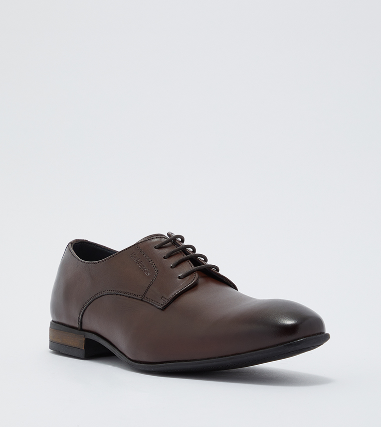 Buy Hush Puppies Tarsus Derby Shoe Brown In Brown | 6thStreet Kuwait