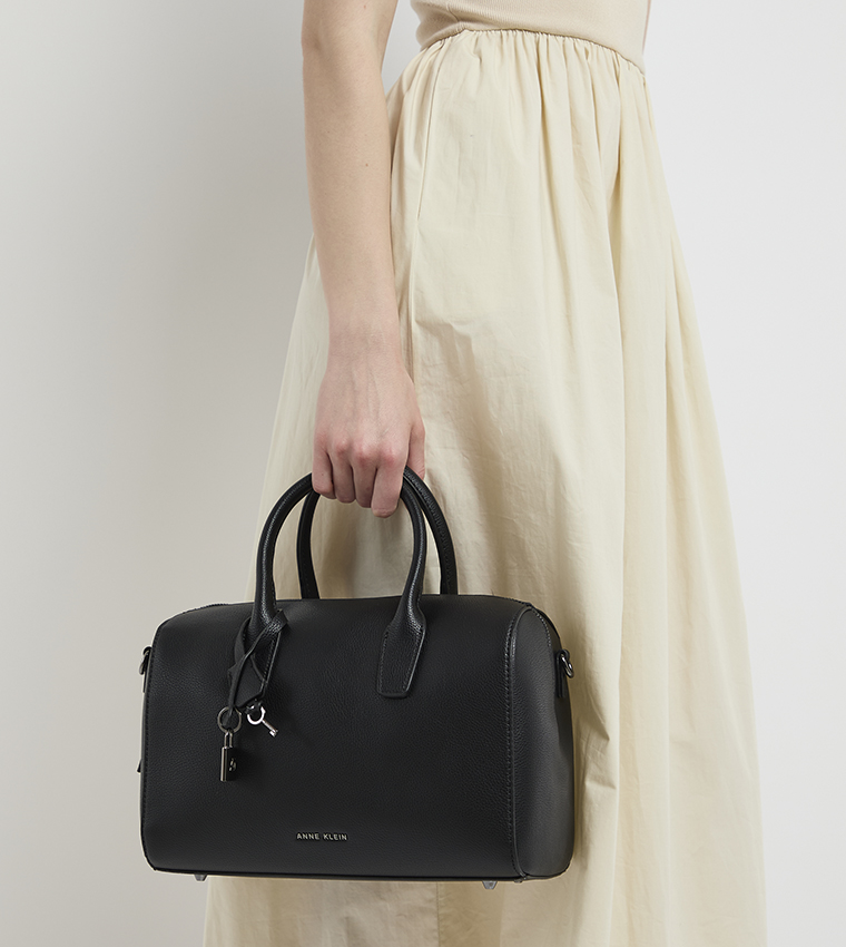 آن كلاين  حقائب ساتشل  - أسود Satchel Bags