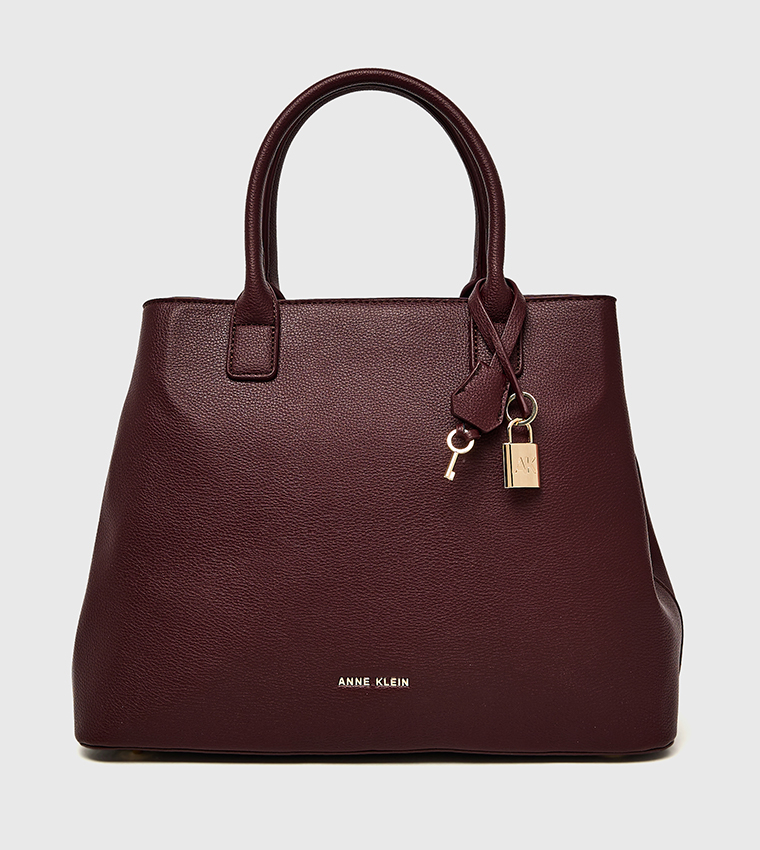 شنطة ساتشل بسحاب