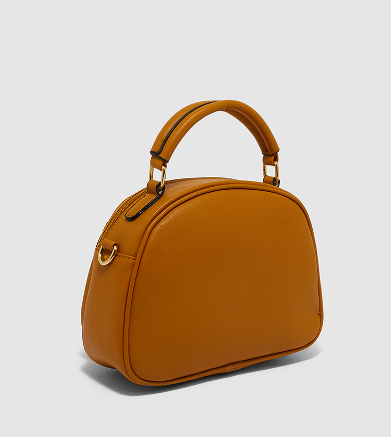 اشتري هيز آند هيرز حقيبة كروس بودي بلون بني 6ستريت الإمارات