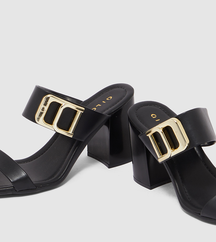 block heels peep toe